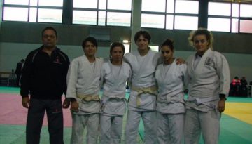 Squadra Femminile Dojo Custom