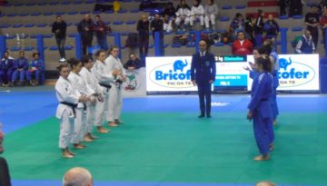 La Squadra femminile della Dojo Equipe Custom