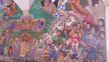 murales latino 550