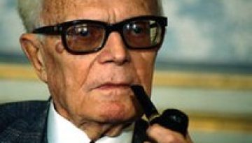 215px-Pertini_ritratto