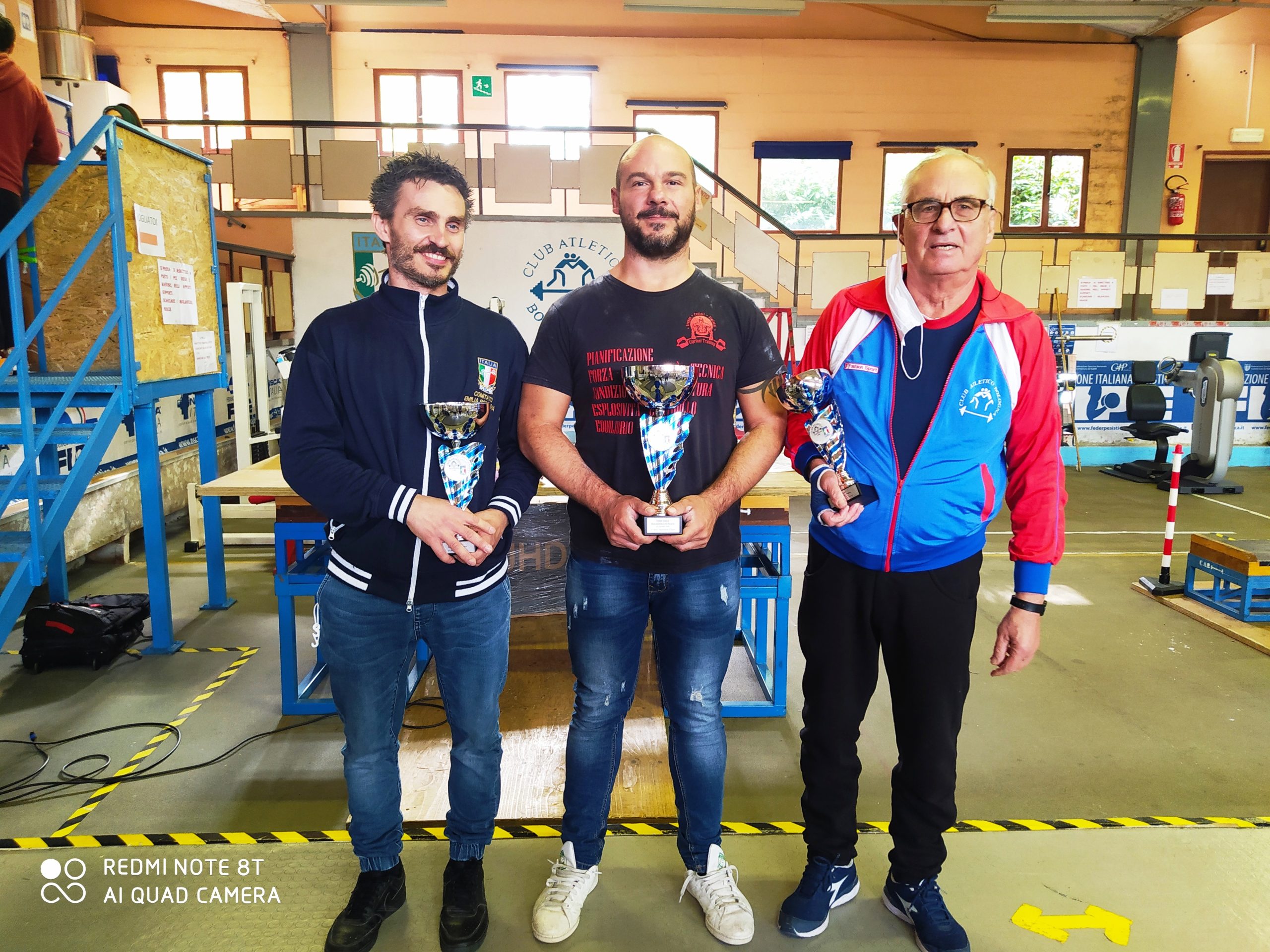 Podio squadre Raspadori Matteo garage imola argento squadra primo a sx ,al centro Cipriani Rimini oro e Cocchi CAB bronzo