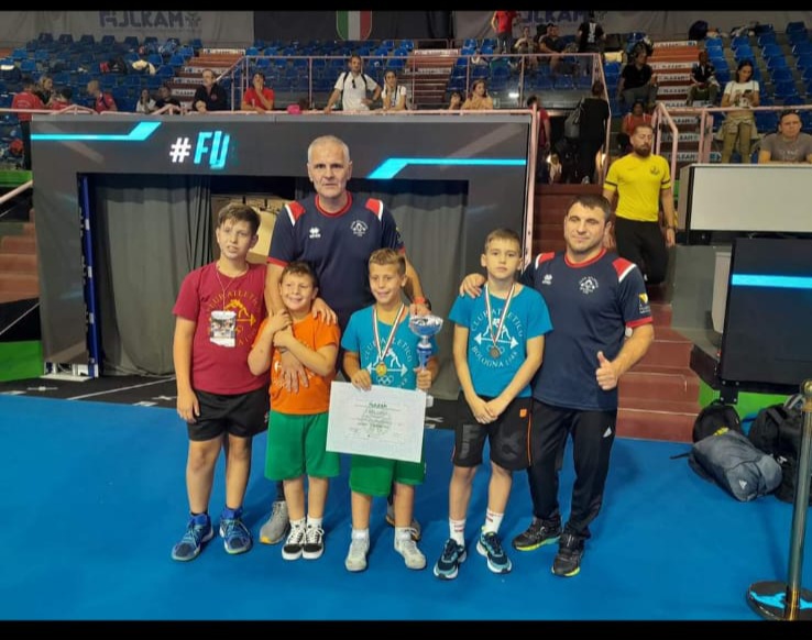 Squadra Lotta ragazzi CAB 2023 campionati italiani